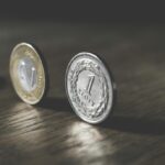 Czy gotówka zniknie z obiegu? Co nas czeka w erze płatności cyfrowych | Cyfrowe płatności | Unimelius.pl