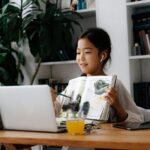Jak zmieni się sposób nauki w erze chatbotów i automatyzacji | Edukacja technologiczna | Unimelius.pl